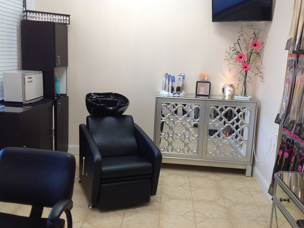 Clean private suite at Ava Salon Suites